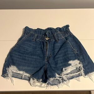 American Eagle Mom Short